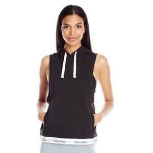 Calvin Klein Sleeveless hoodie Size Small